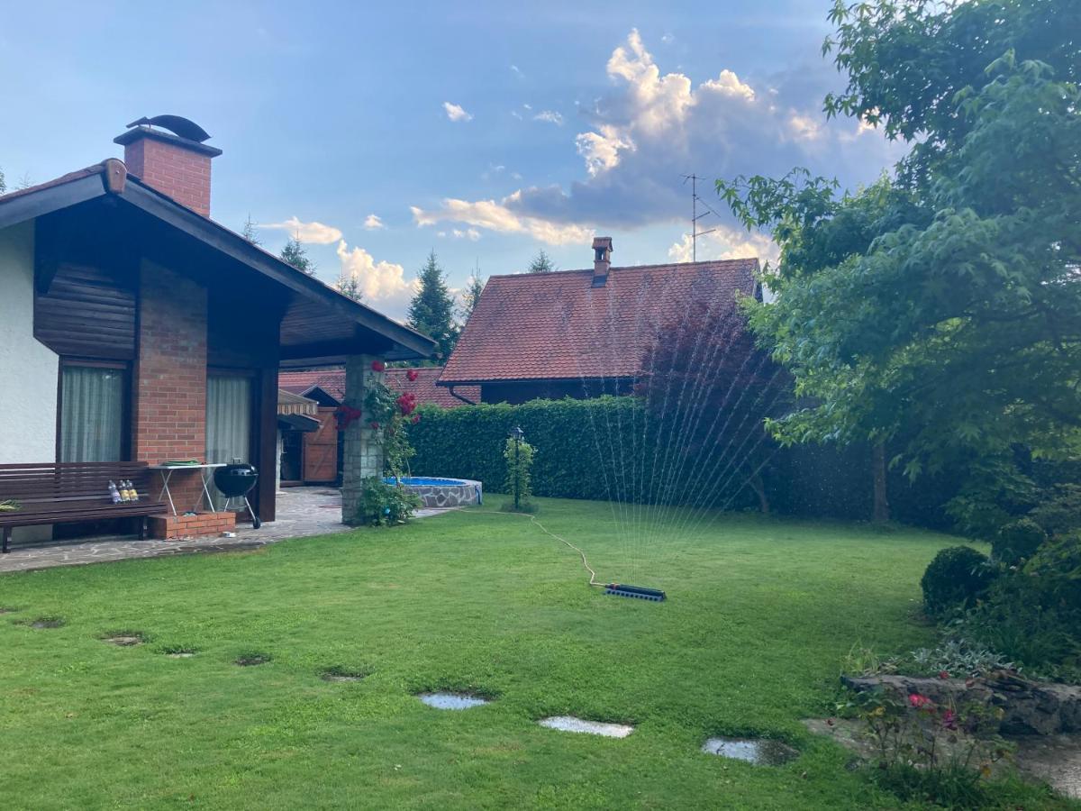 Family Lake House Zbilje Λιουμπλιάνα Εξωτερικό φωτογραφία